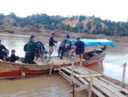 Jembatan Putus, Pemerintah Tidak Peka, Rakyat Bayar Boat 60.000 PP