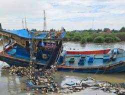 30 Kapal Nelayan Aceh Timur Rusak Akibat Banjir