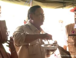 Presiden Prabowo Cek Dapur Umum di Bireuen