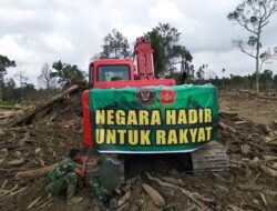 Akses Desa Geudumbak Kembali Dibuka Pascapembersihan Kayu