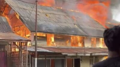 Rumah Terbakar