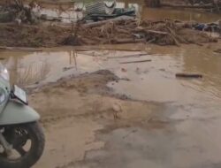 Tanggul Sungai Jebol Belum Ditangani, Bendahara Kembali Banjir