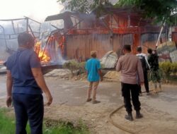 Kebakaran Ruko di Tanah Jambo Aye, Kerugian Capai Rp800 Juta