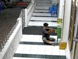Pencurian Kotak Amal di Mushalla Desa Kuta Tuha Abdya Terekam CCTV