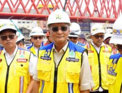 Menteri PU Tinjau Lokasi Jalan Longsor di Gayo Lues