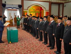 TRK Ambil Sumpah 13 Pejabat JPT Pratama, Siap Dievaluasi Berkala