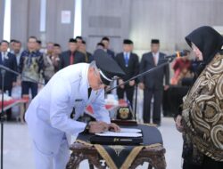 Wali Kota Banda Aceh Ambil Sumpah 33 Keuchik