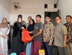 Serahkan Bantuan Korban Kebakaran, Wali Kota Ingatkan Bahaya Api
