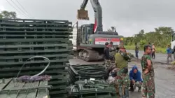 TNI Percepat Pembangunan Jembatan Bailey di Bener Meriah