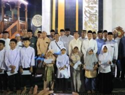 Mendagri Serahkan Bantuan Pascabanjir di Lhokseumawe