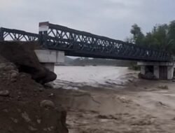 Jembatan Bailey di Sawang Terancam Ambruk