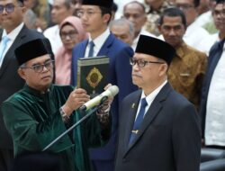 Prof Dr Mirza Tabrani Resmi Menjabat Rektor Baru USK