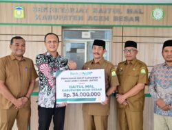 Aceh Besar Terima Zakat Rp 34 Juta dari Bank Aceh Syariah Jantho