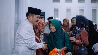 Ratusan Warga Subulussalam Terima Paket Lebaran dari Haji Affan Bintang