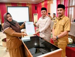 Kepala OPD dan Camat Aceh Besar Teken Perjanjian Kinerja