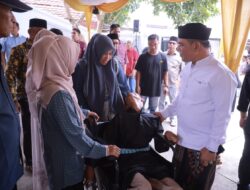 Bupati Aceh Besar Sambut Warga dalam Open House Lebaran
