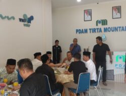 Pegawai PDAM Aceh Besar Pererat Soliditas Lewat Halal Bihalal