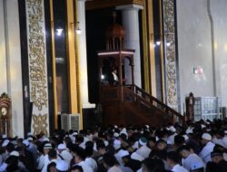 Ribuan Jamaah Padati Islamic Centre Lhokseumawe saat Idul Fitri