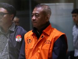 KPK Tahan Bupati Tulungagung, Uang Ratusan Juta Disita