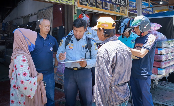 Dishub Aceh Barat Tertibkan Juru Parkir Liar