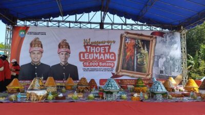 Panggung Toet Leumang