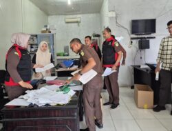 Jaksa Geledah Kantor PT Perikanan Indonesia di Simeulue