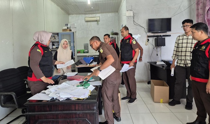 Jaksa Geledah Kantor PT Perikanan Indonesia di Simeulue
