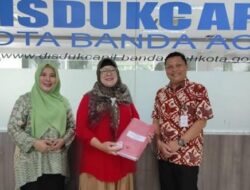 Program Kolektif, 27 Siswa TK Terima Kartu Identitas Anak
