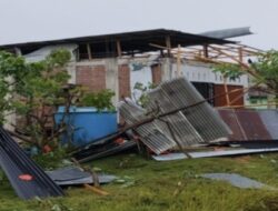 Delapan Kecamatan di Pidie Diterjang Angin Kencang, Puluhan Rumah Rusak