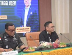 Kajati Aceh Paparkan Capaian Penegakan Hukum kepada Anggota DPR RI