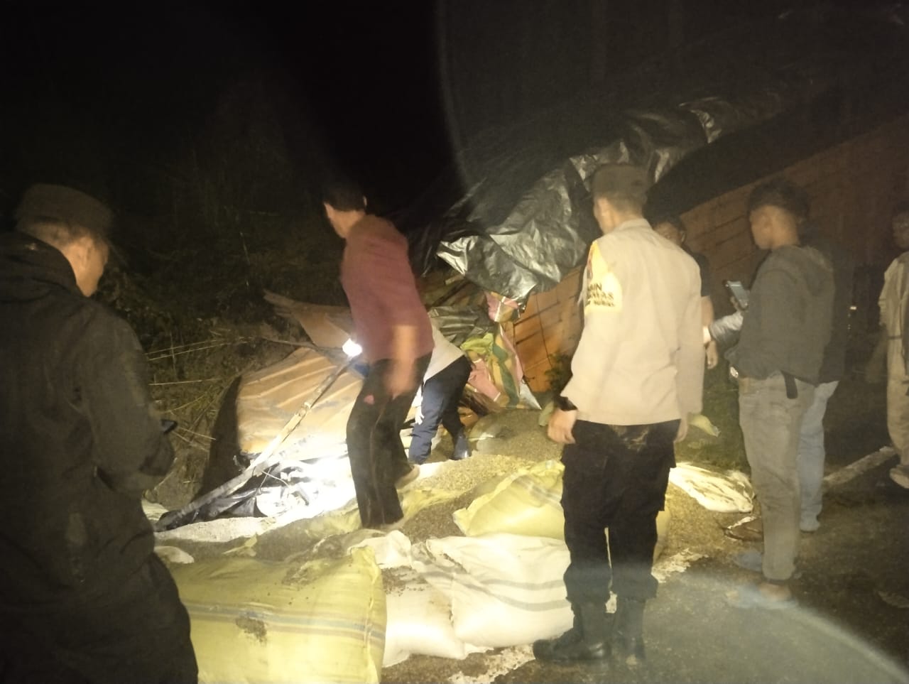 Sopir Truk Pengangkut Kopi Tewas Akibat Rem Blong