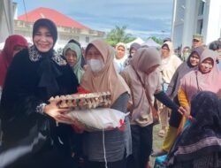 Warga Banda Aceh Antusias Serbu Gerakan Pangan Murah di Lampulo