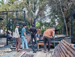 Satu Rumah di Indrapuri Hangus Dilalap Api, Korban Terima Bantuan