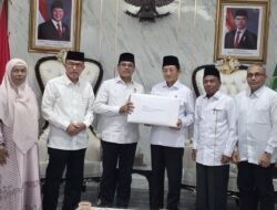 Berkas Empat Bakal Calon Rektor UIN Ar-Raniry Diserahkan ke Menteri Agama