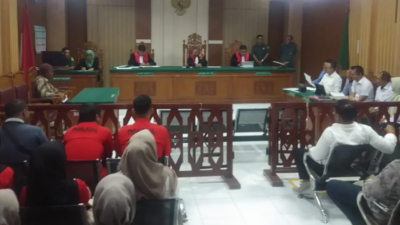 Cabut Gugat