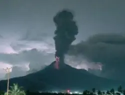 Gunung Lewotobi Kembali Meletus, Lontarkan Abu Vulkanik 1.500 Meter
