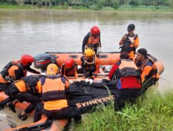 Tim SAR Temukan Jasad Kiki Armada Setelah Lima Hari Penelusuran Sungai Tamiang