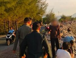 Satpol PP Banda Aceh Tertibkan Aktivitas Remaja di Pantai Jelang Magrib