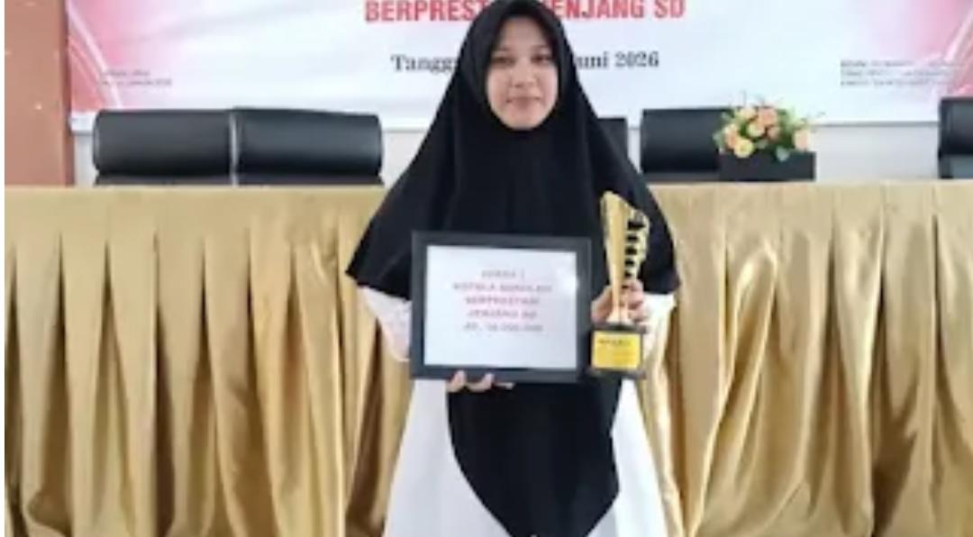 Nurlaili Ismawati Raih Juara 1 Kepala Sekolah Berprestasi Jenjang SD