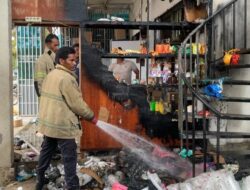 Kebakaran Toko Na Plastik di Sukamakmur, Sejumlah Barang Dagangan Hangus