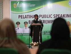 50 Istri Keuchik Ikuti Pelatihan Public Speaking di Banda Aceh