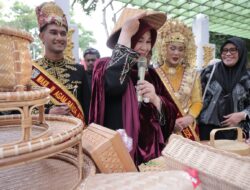 Illiza Hidupkan Kembali Putroe Phang Lewat Pasar Seni dan Budaya