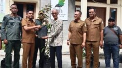 Aceh Bagikan Bibit Mangga dan Durian Dorong Ekonomi Warga