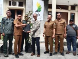 Aceh Bagikan Bibit Mangga dan Durian Dorong Ekonomi Warga