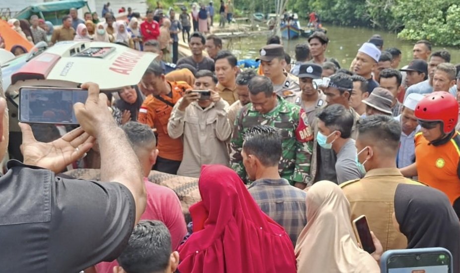 Nelayan Langsa yang Hilang Ditemukan Meninggal di Sungai Pauh