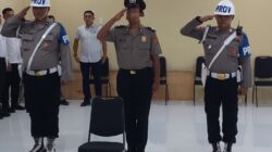 Pecat polisi