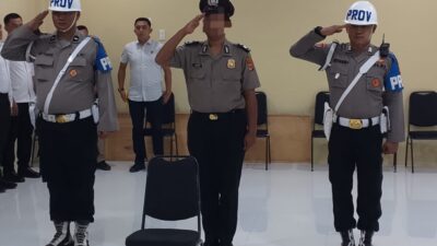 Pecat polisi