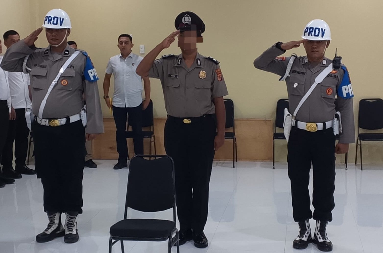 Pecat polisi