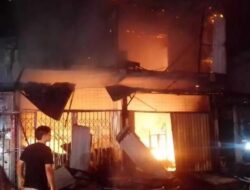 Diduga Korsleting Listrik, Ruko di Jalan Syiah Kuala Dilalap Api