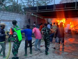 Diduga Gas LPG Meledak, Rumah Tempat Usaha Bengkel Ludes Terbakar